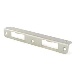 Hörmann Winkelschließblech 92 Mm Für Holz-Nebentüren -Heimwerkzeuge 3054221 hoermann winkelschliessblech 92 mm fuer holz nebentueren vorderseite